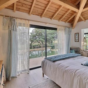 Chambre Lit Queen-Size